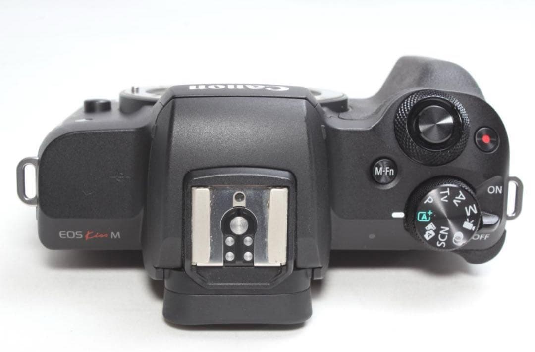 Canon EOS Kiss M_ バリアングル液晶モニター