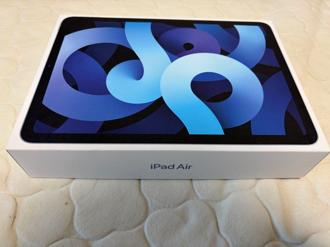 K*様 iPad Air 第4世代 64GB　スカイブルー