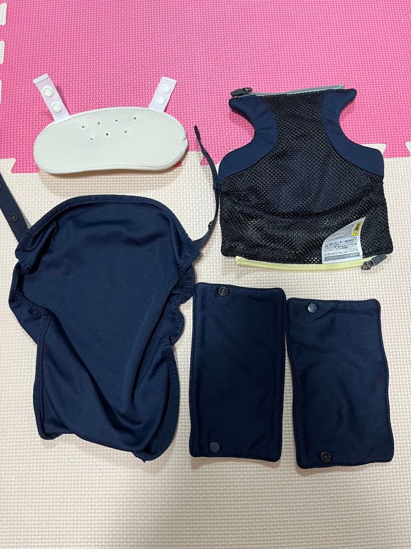【美品】Aprica Laclis 抱っこ紐 ネイビー　アップリカ　ラクリス