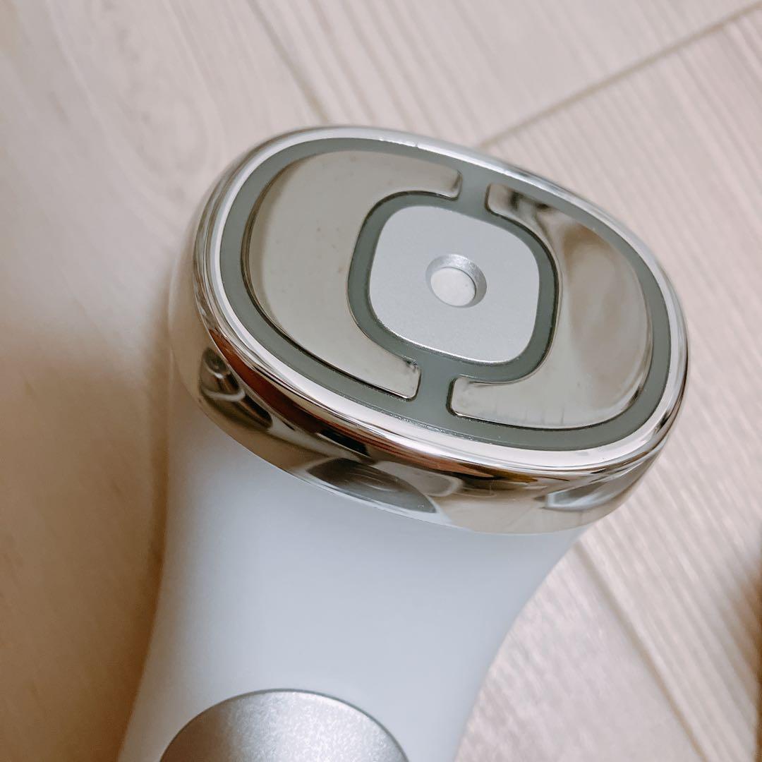メディキューブ 美顔器 EMS＆ユーセラ＆ダーマエア（バラも相談可）