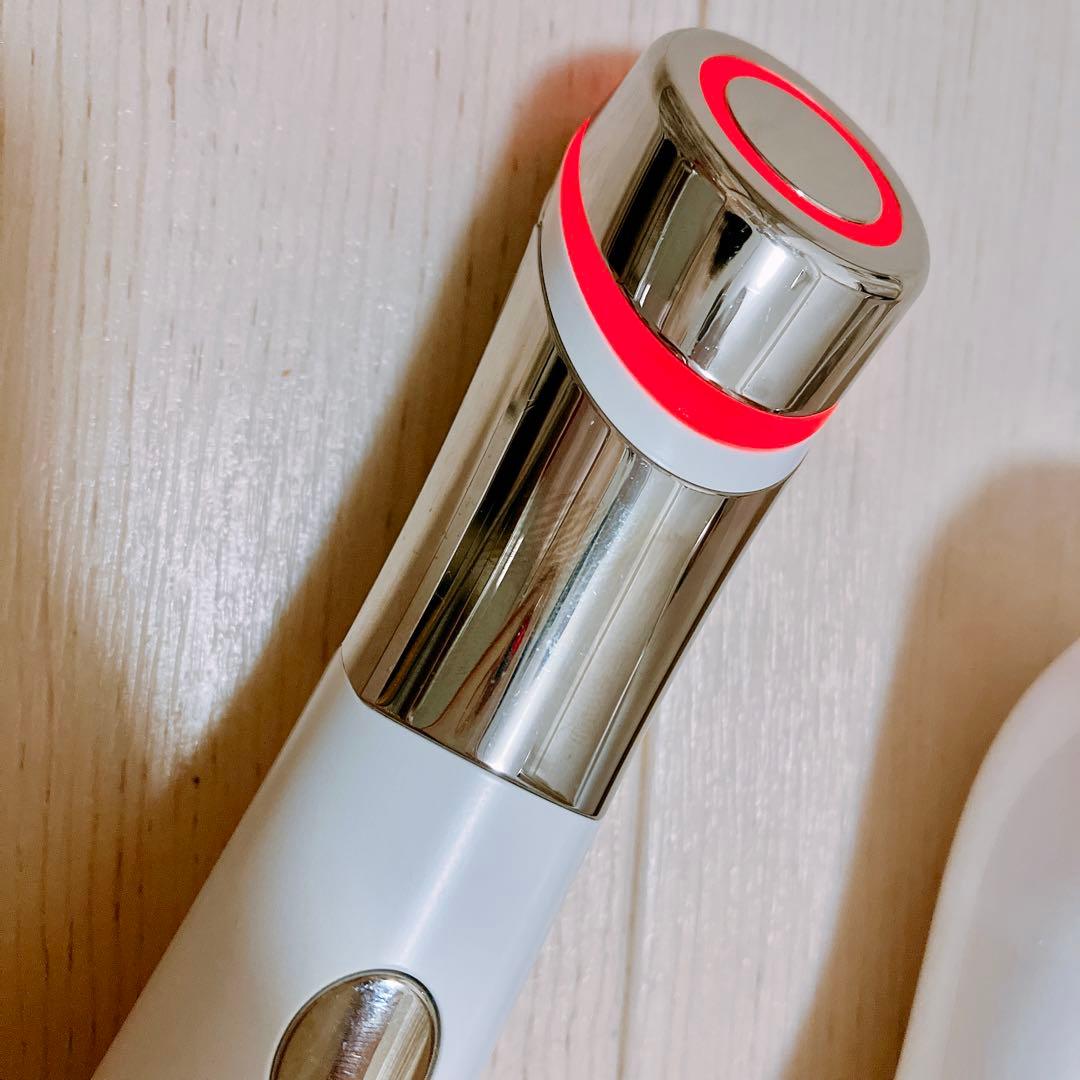 メディキューブ 美顔器 EMS＆ユーセラ＆ダーマエア（バラも相談可）