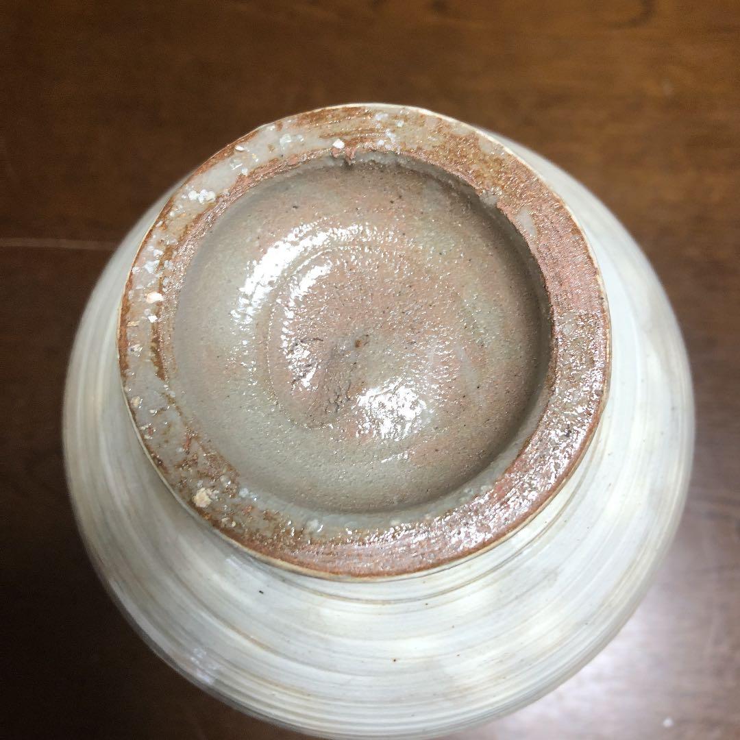 粉青沙器鉄絵唐草魚文瓶李朝写し