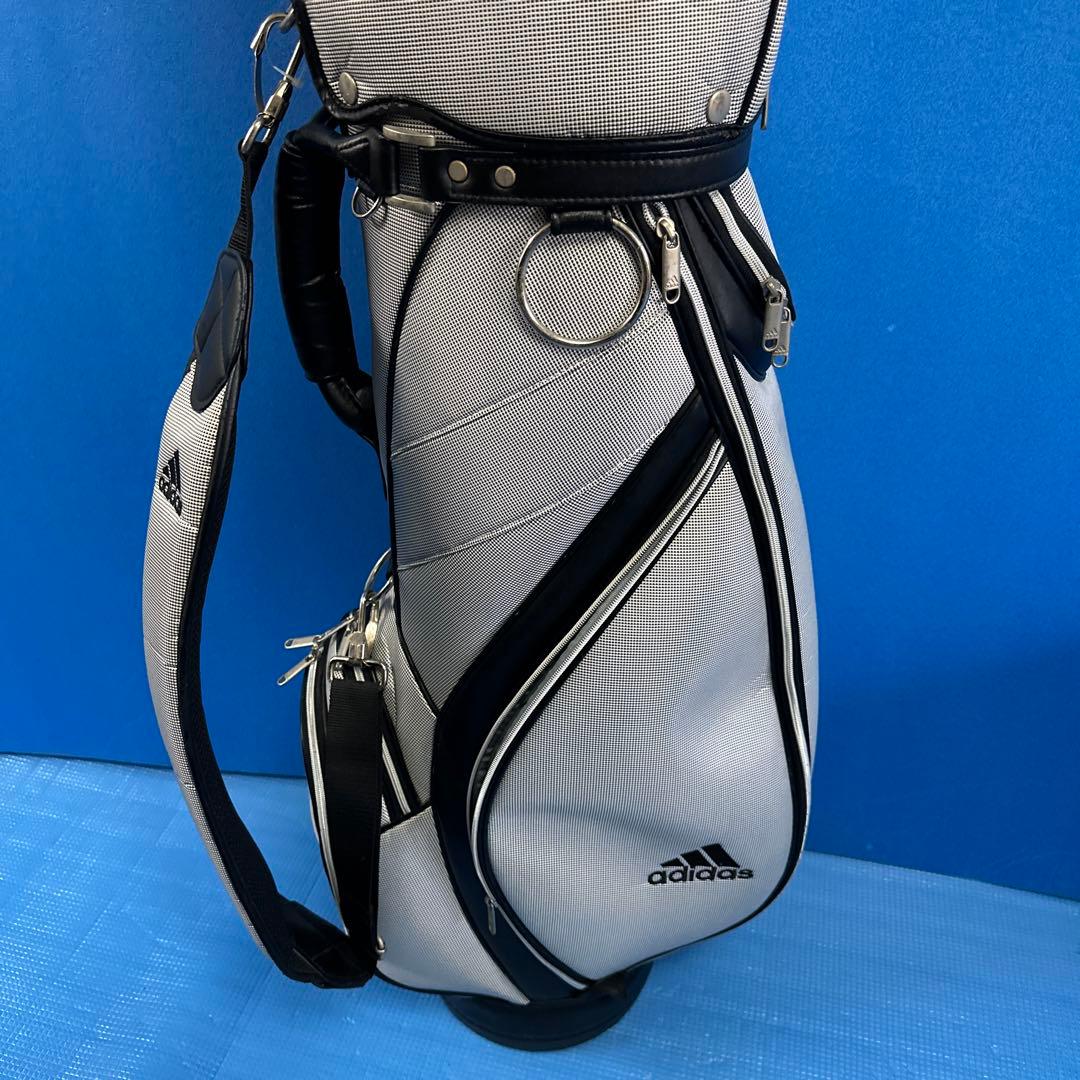 adidas シルバー キャディバッグ