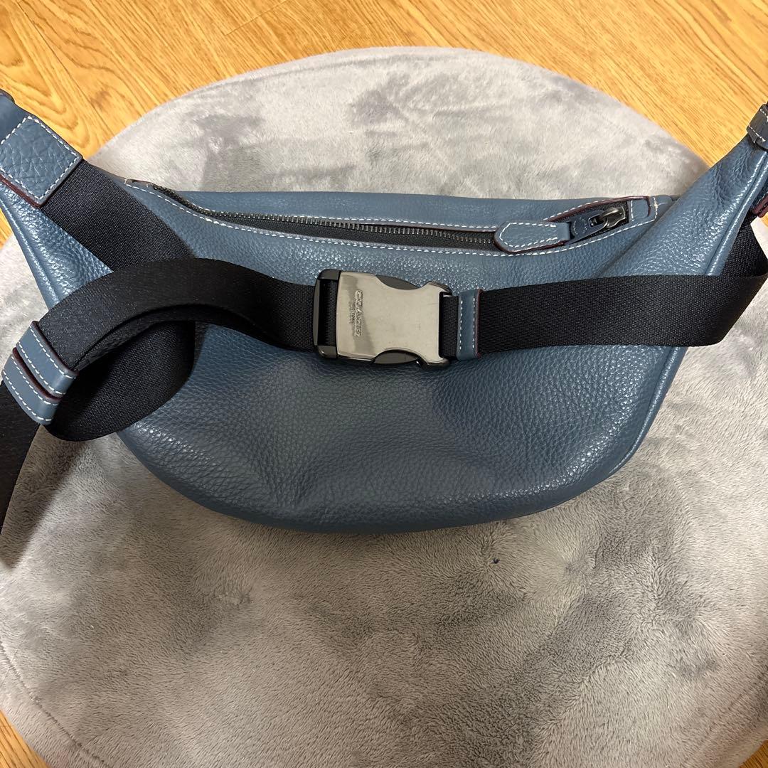 COACH スヌーピー ボディバッグ