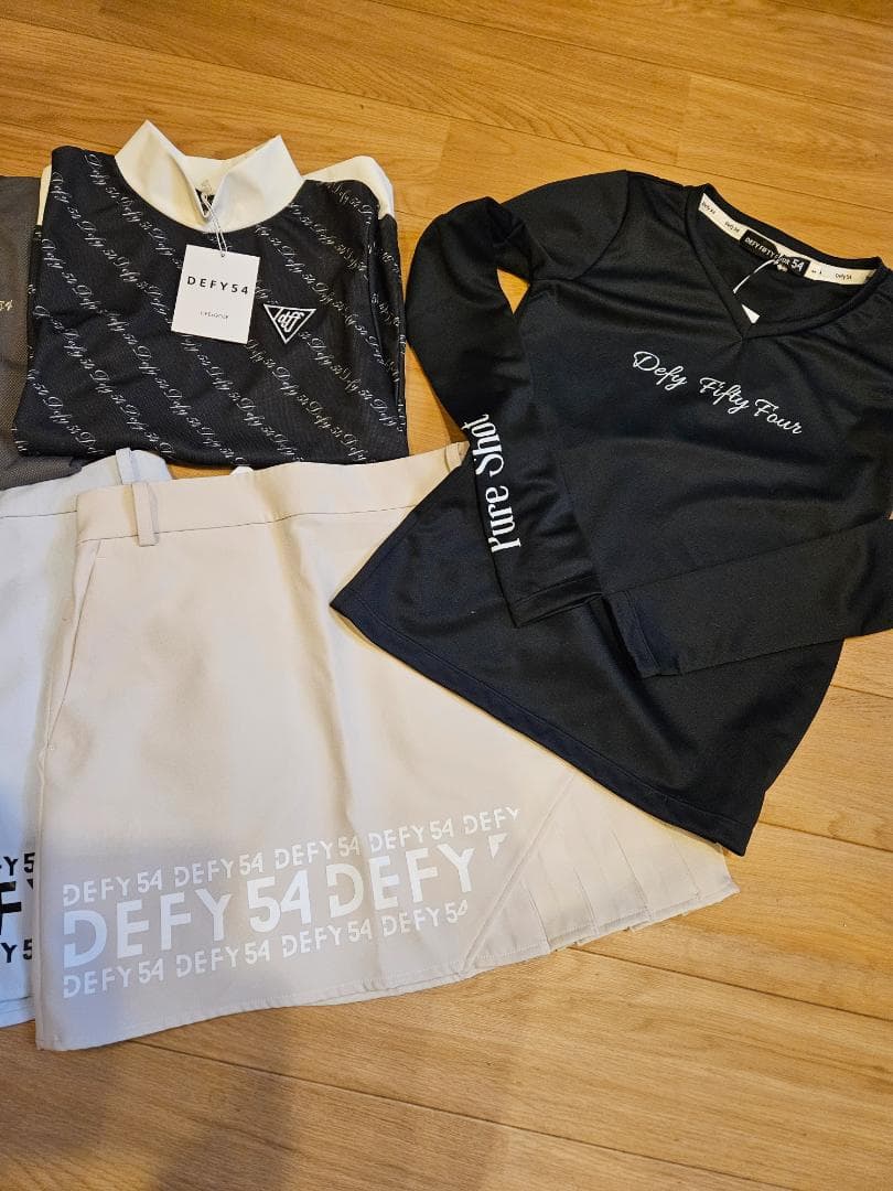 DEFY 54 ゴルフウェアセット
