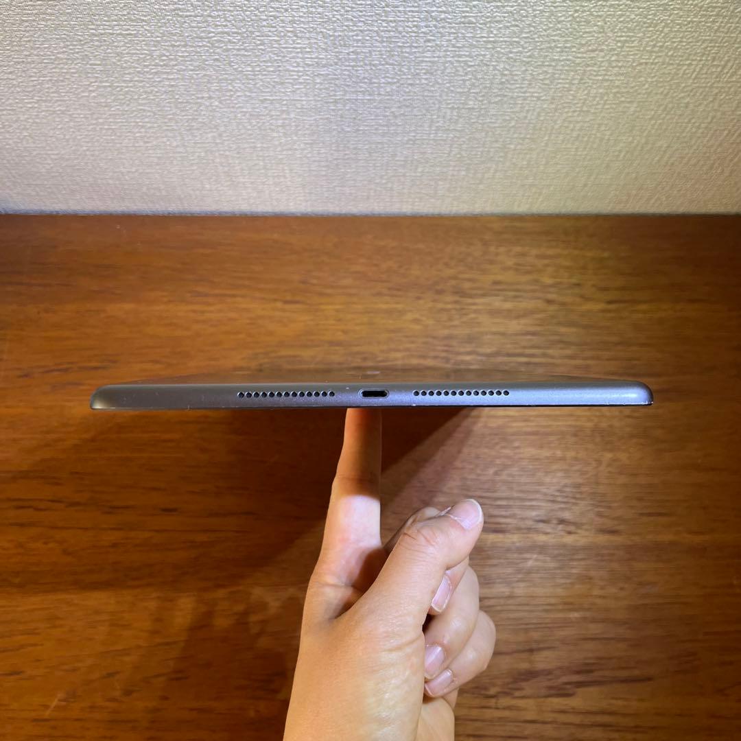 ［良品/訳あり］Apple iPad 第7世代/32GB/スペースグレー②