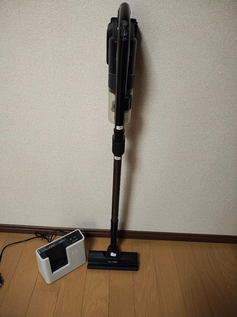 シャープ★掃除機★EC-FR5-B★2021年製★バッテリーの状態良好★10