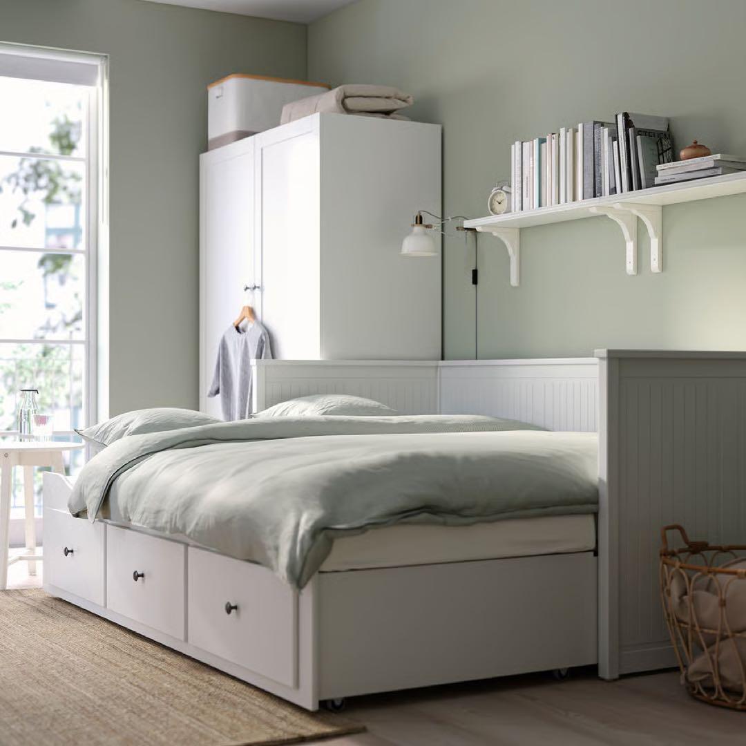 IKEAヘムネスソファベッドフレーム 引き出し付き