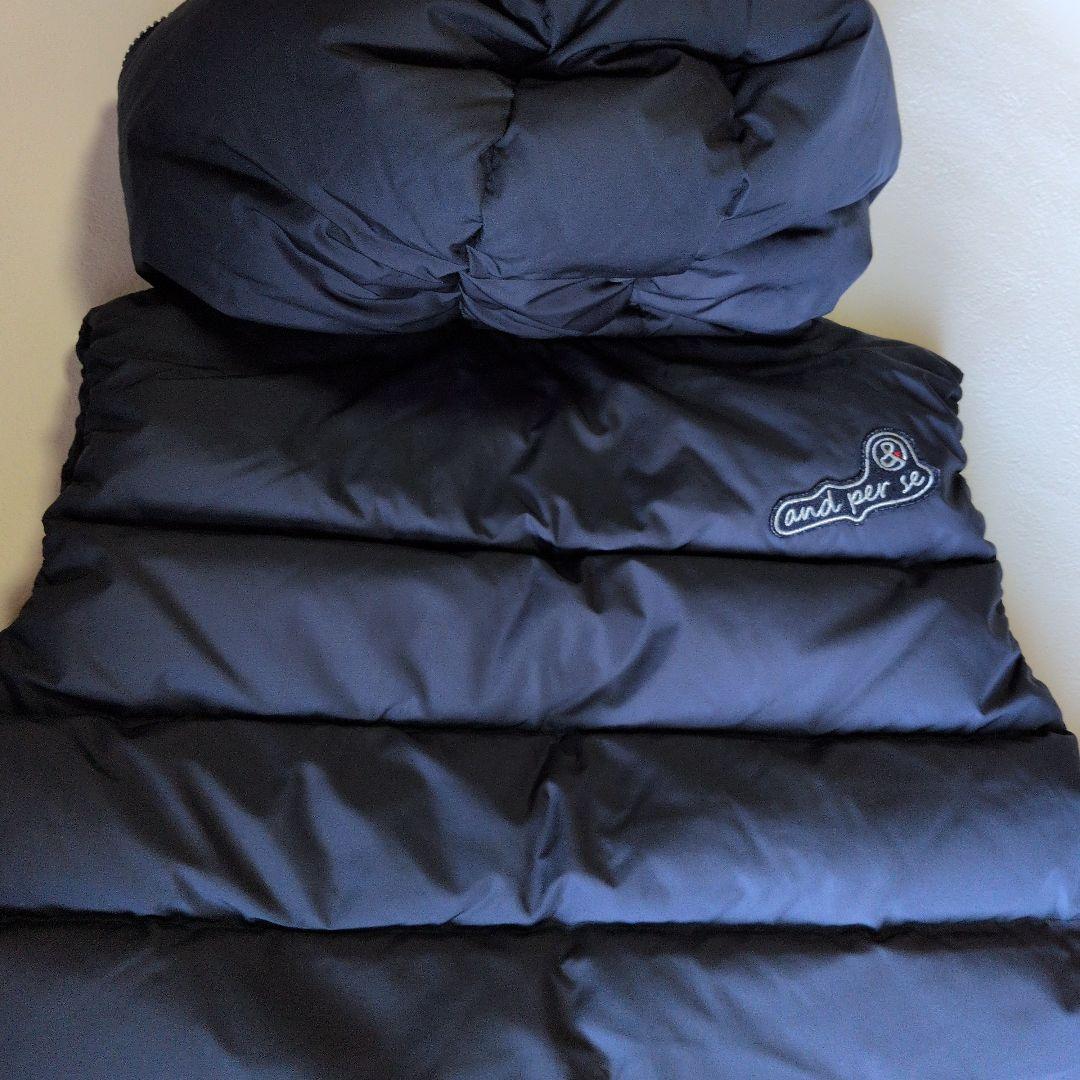 and per se　ネービーダウンベスト　Ｌ　美品