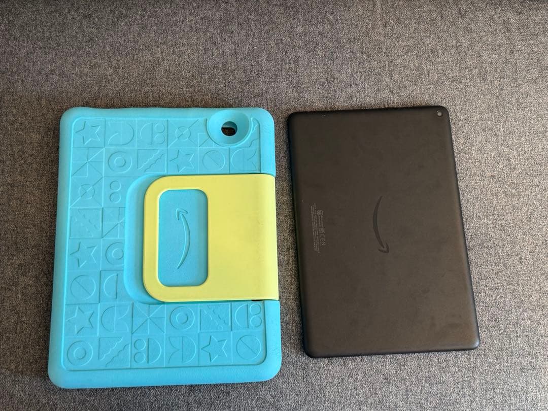 Amazon 第11世代 Fire HD 10 キッズタブレット ブルー