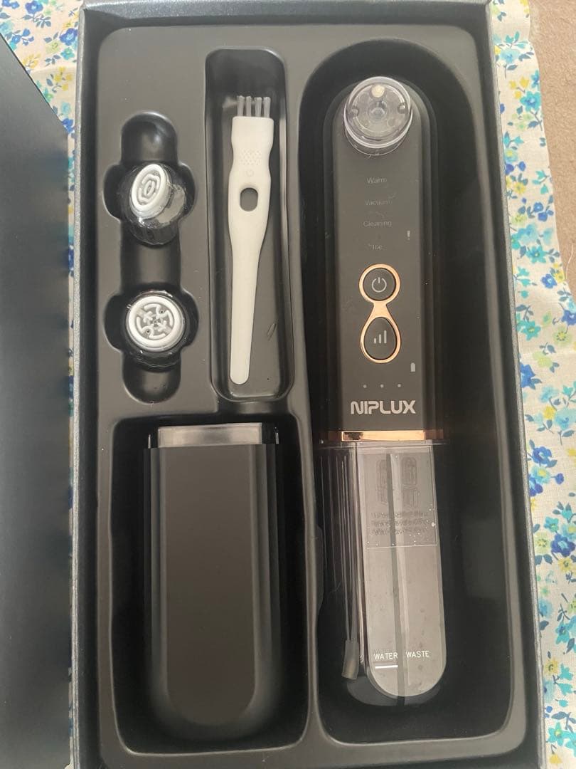 【美品】NIPLUX Multi Skin Cleaner 毛穴吸引器