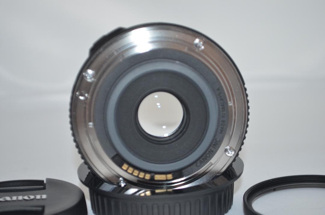 ★極美品★ キャノン Canon EF-S 24mm F2.8 STM ★