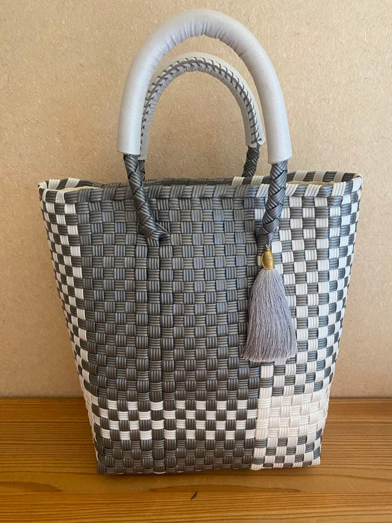 WOVEN ウーヴン　メルカド　バッグ