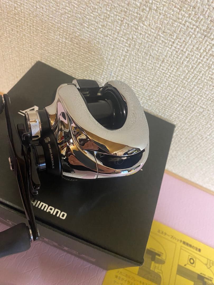 美品シマノ アンタレス 12 HG ベイトリール右