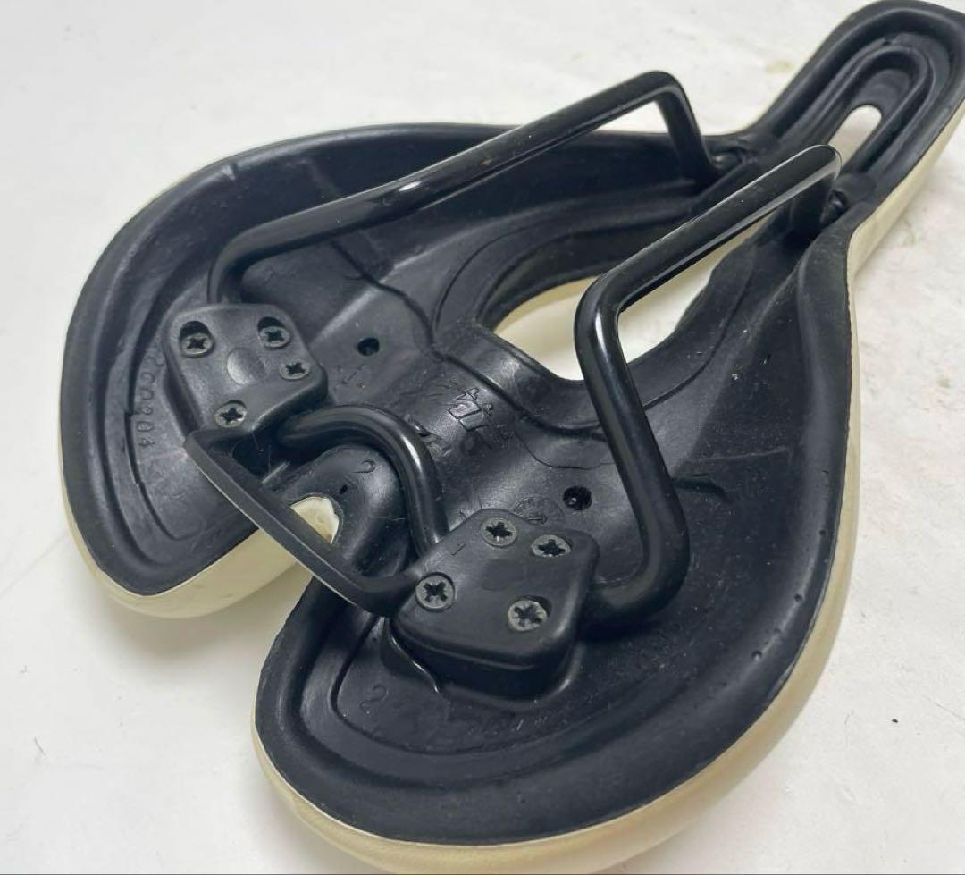 Selle SMP TRK Mediumサドル イタリア製 自転車 パーツ