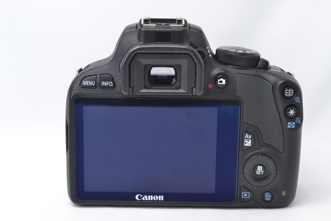 ■美品 S数2,425回■　キャノン Canon Kiss X7 ダブルズーム