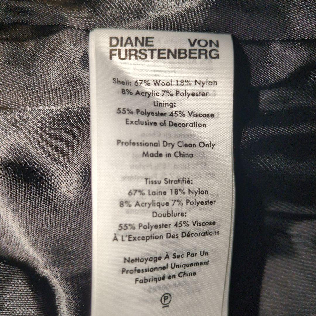 Diane Von Furstenberg　ベルト付きウールコート
