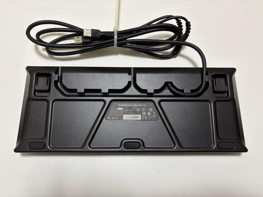 美品SteelSeriesゲーミングキーボード有線 ApexPro英語配列tkl