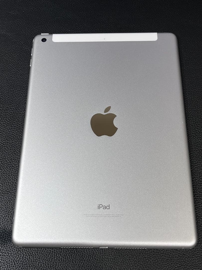 iPad 第5世代 Wi-Fi+Cellular 32GB シルバー 電池９５％