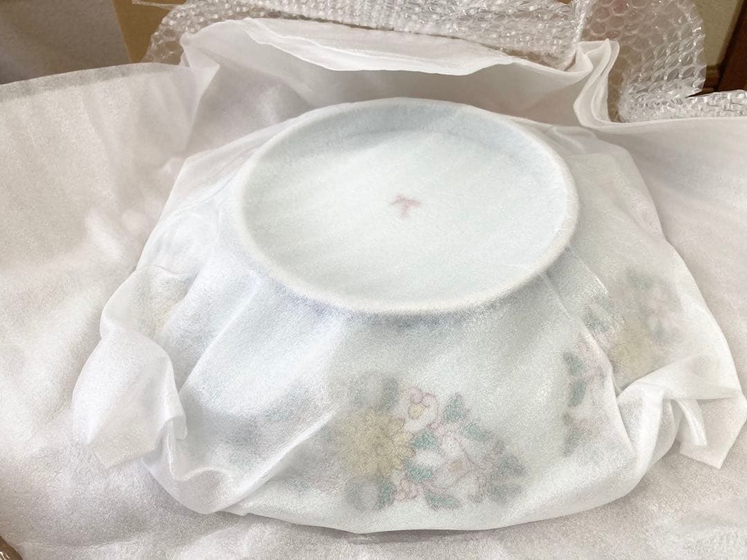 縁起物 新品 有田焼 其泉 盛皿 大皿 色鍋島 麻の葉地紋 桔梗縁