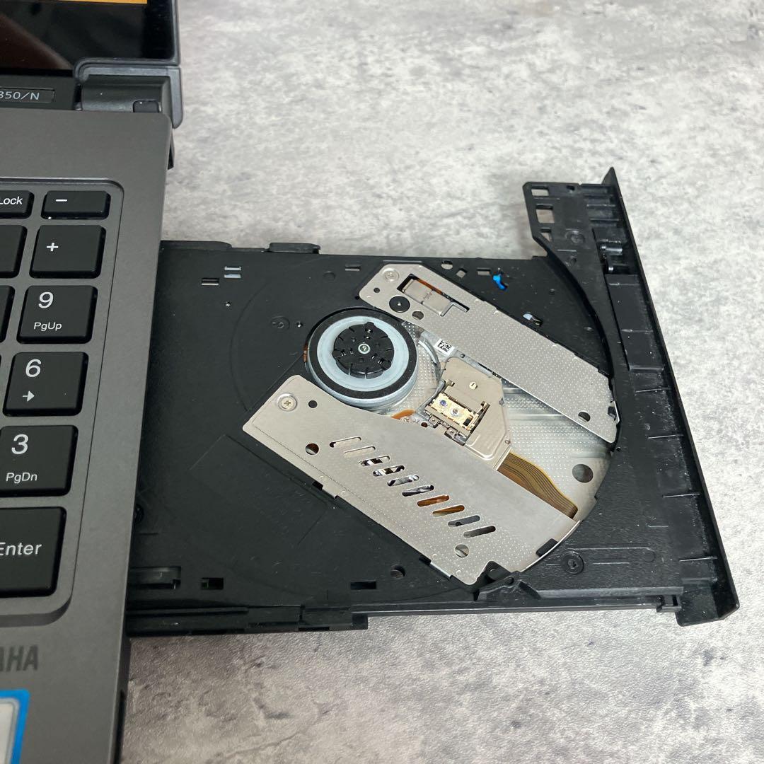 NEC Lavie 15.6型ノートPC 第8世代i7 16GB