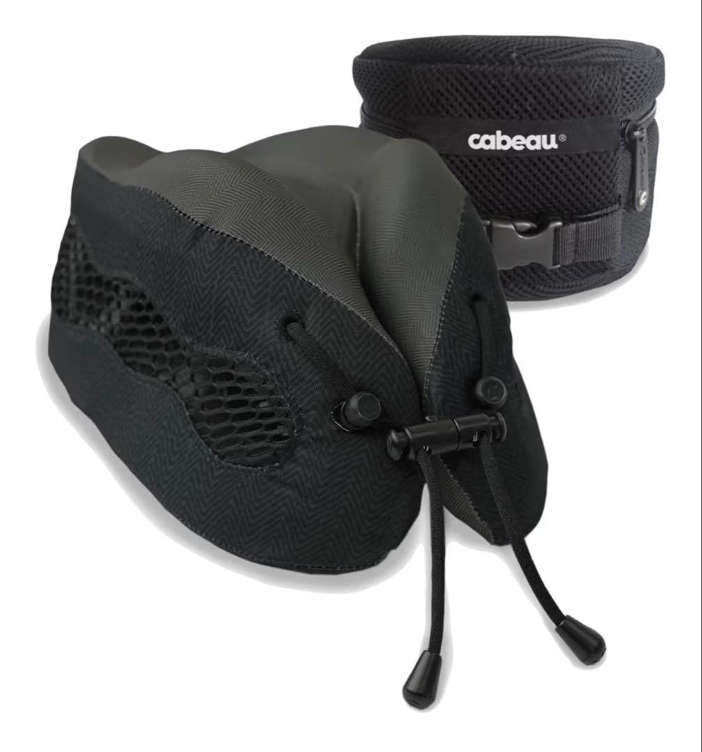 【新品未使用】Cabeau Evolution Cool ネックピロー 水色
