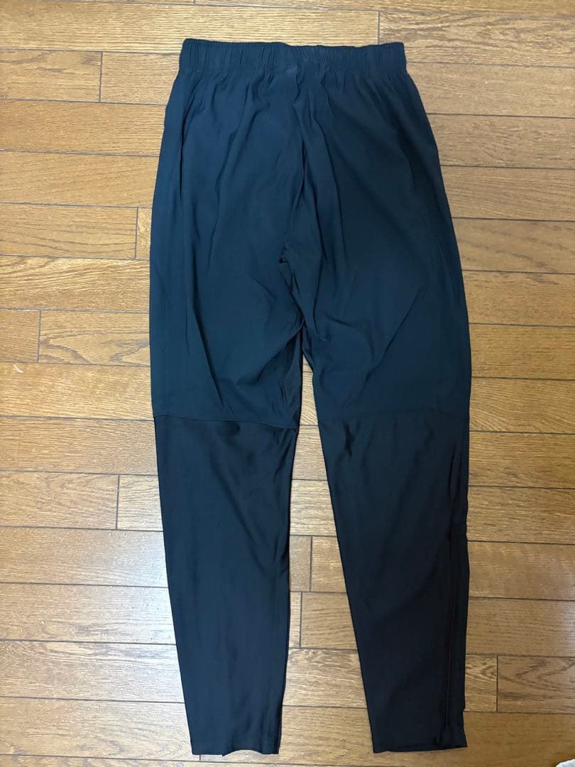 青森山田 三冠世代ジャケットとトレーニングパンツセット