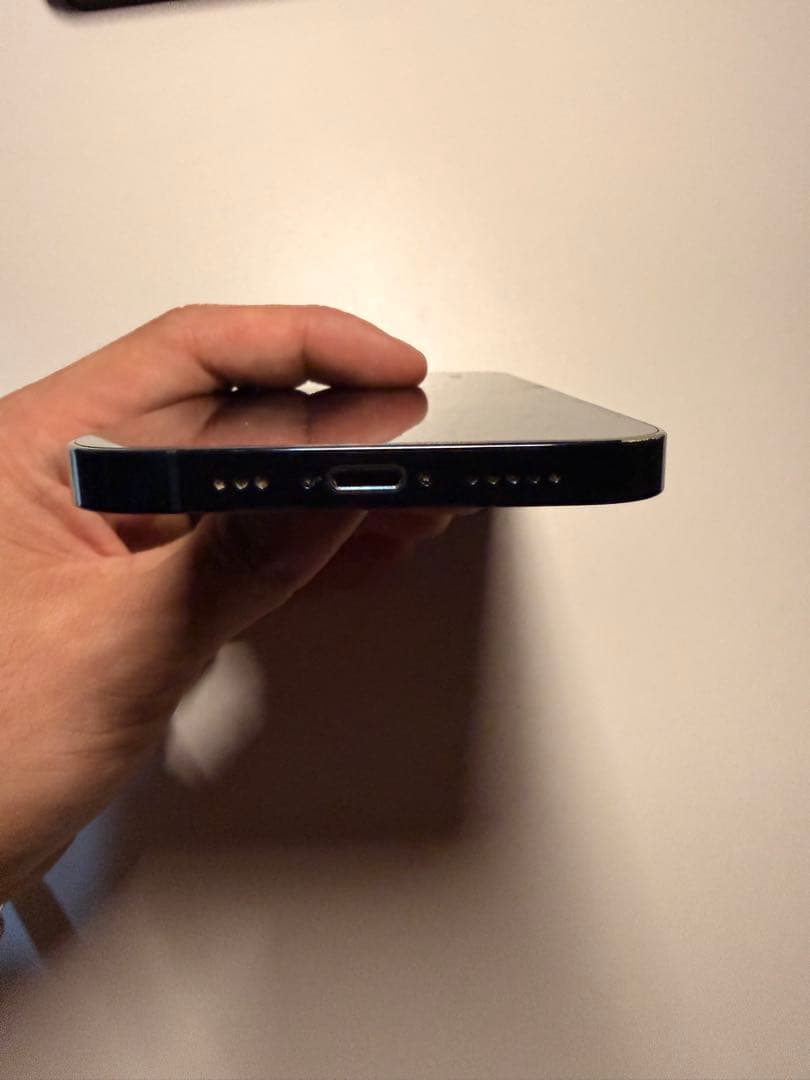 美品 海外版 Apple iPhone 12Pro 512GB