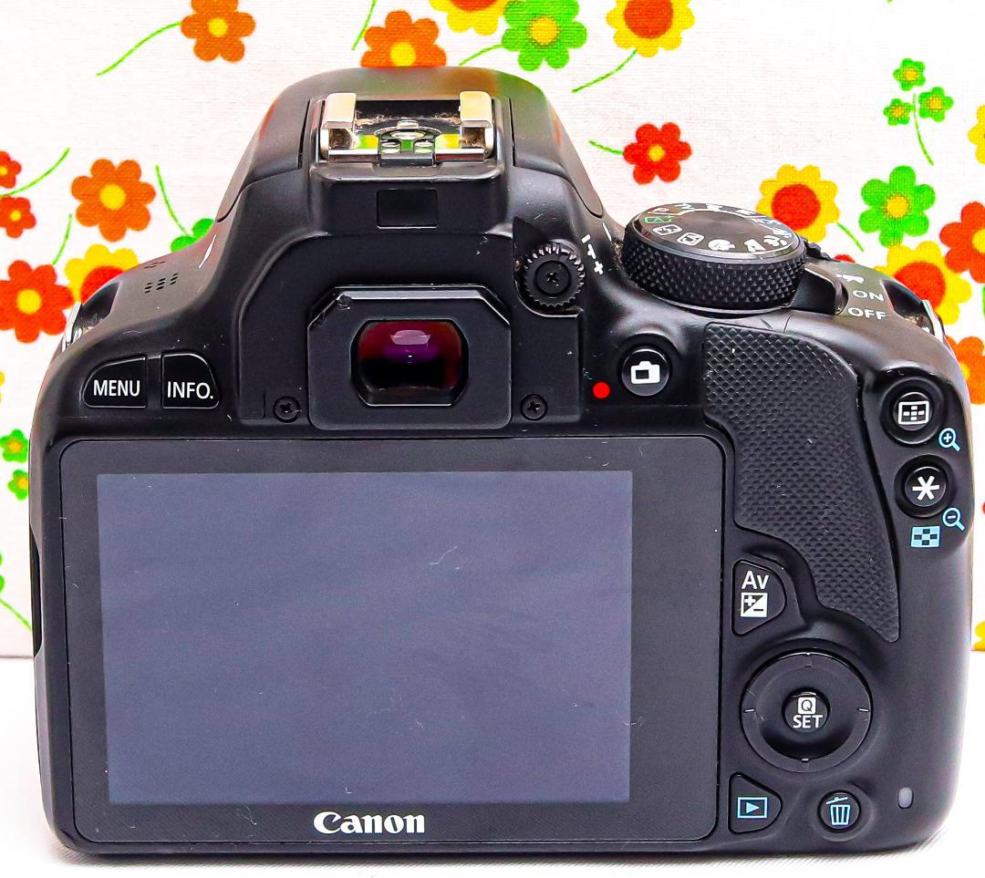 キャノン Canon EOS Kiss X7 ☆スマホ転送☆超小型・軽量☆美品♪
