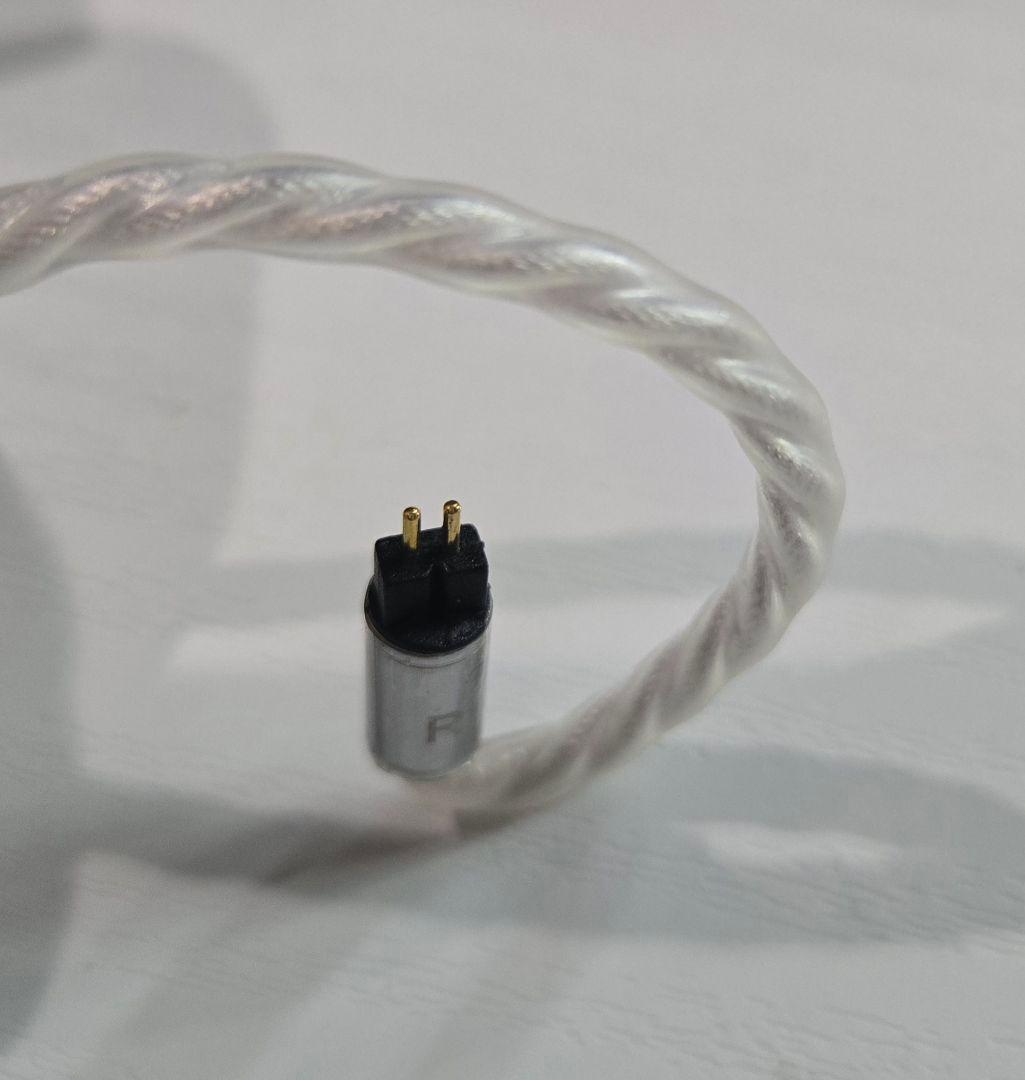 Cleopatra（2Pin to 4.4mm Balanced）