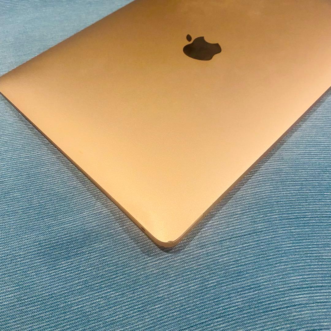 MacBookAir 2019 13インチ Core i5 8G 256GB