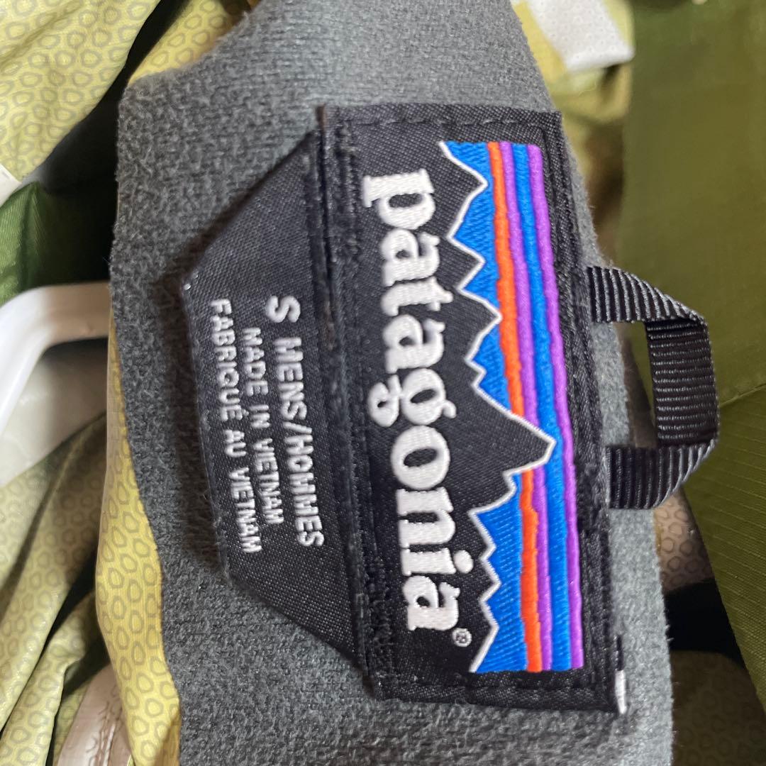 patagonia ナイロンジャケット オリーブグリーン