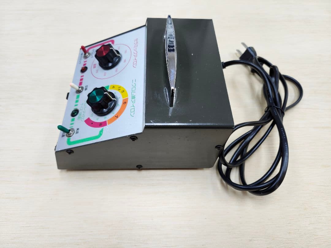 ニチリ★アイロンランス★日理★中古動作品★理容★バーバー★床屋★パンチ★濡れパン