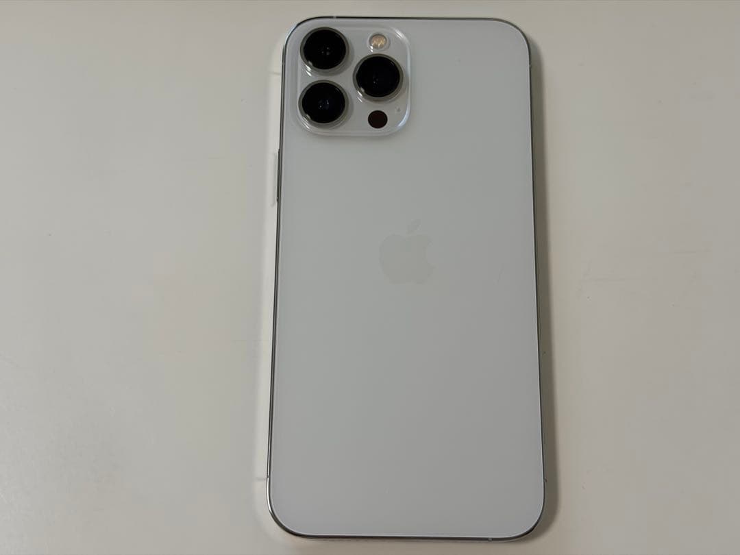 iPhone 13 pro max 256G シルバー　SIMフリー　美品
