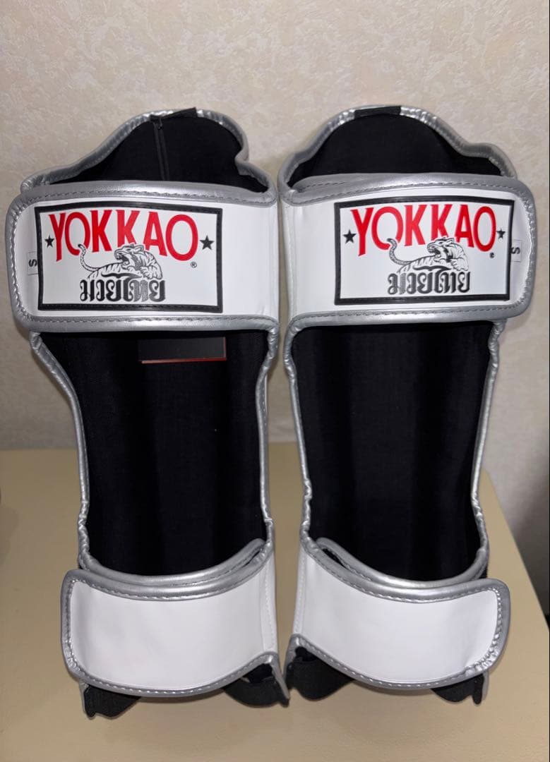 YOKKAO ヨッカオ　スタジアムシンガード　ホワイト　サイズS