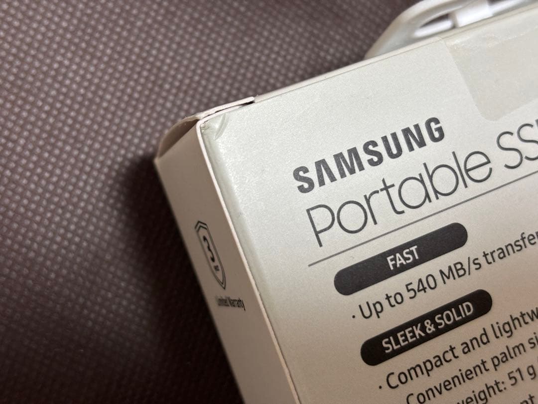 【新品】Samsung Portable SSD T5 1TB