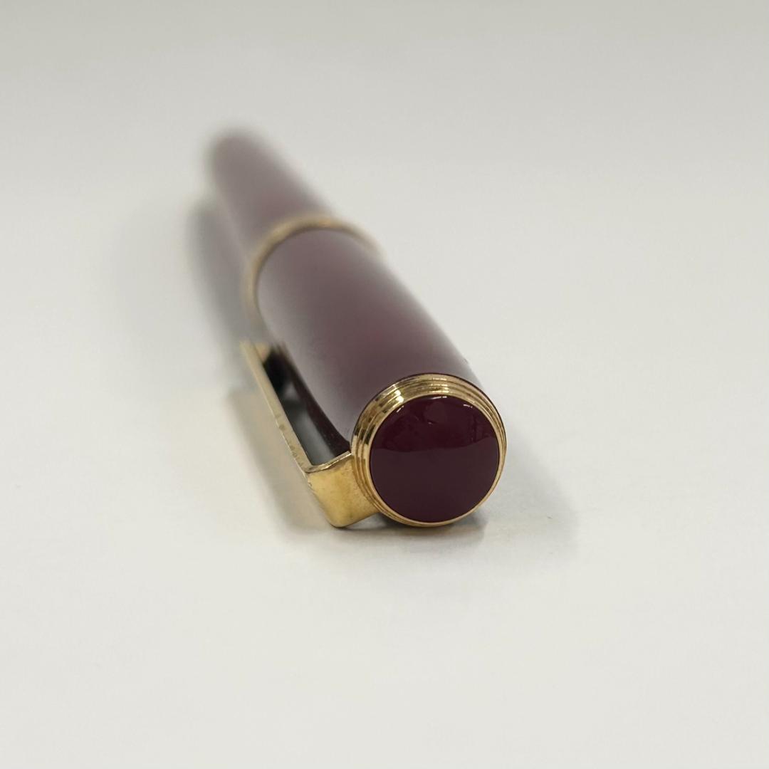PLATINAM　プラチナ　万年筆　ペン先18K　えんじ色×ゴールド　キャップ式