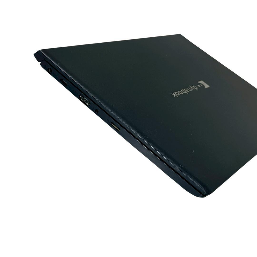 東芝 ノートパソコン 13型 軽量 i5 11世代 16/256GB 743