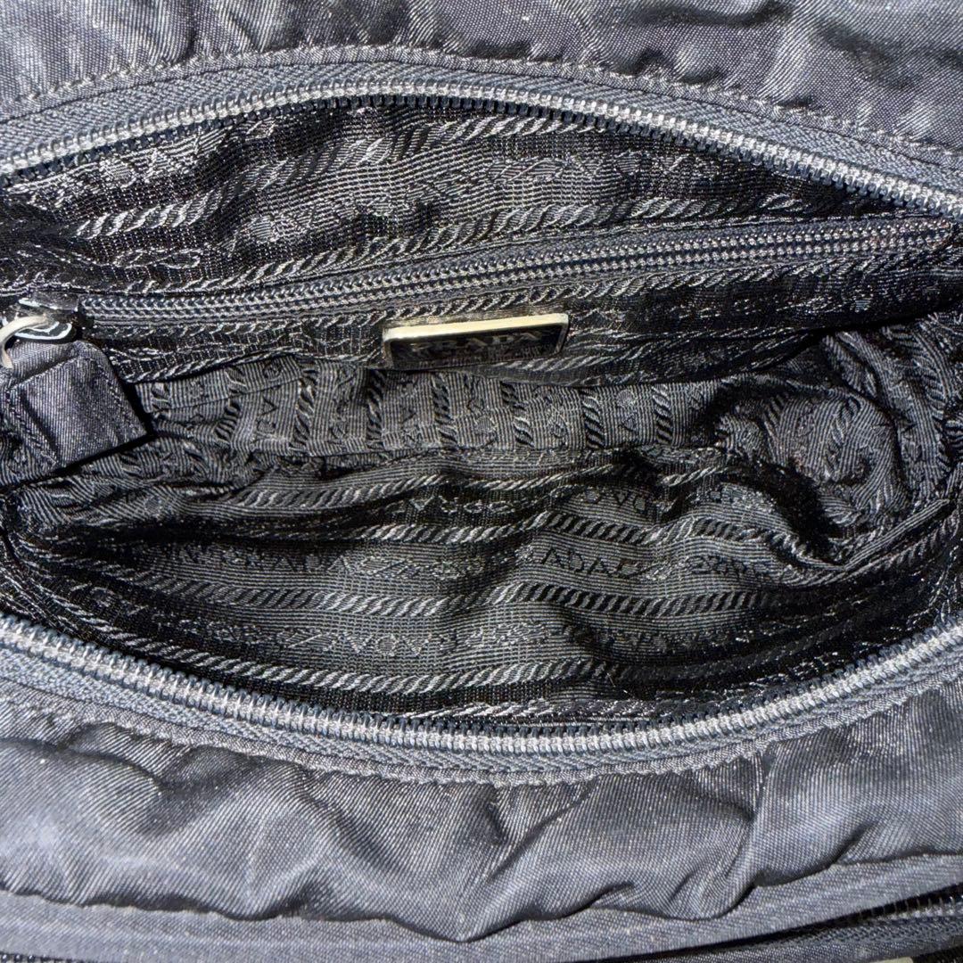 PRADAプラダ 三角ロゴ ショルダーバッグ テスート 黒 クロシエット