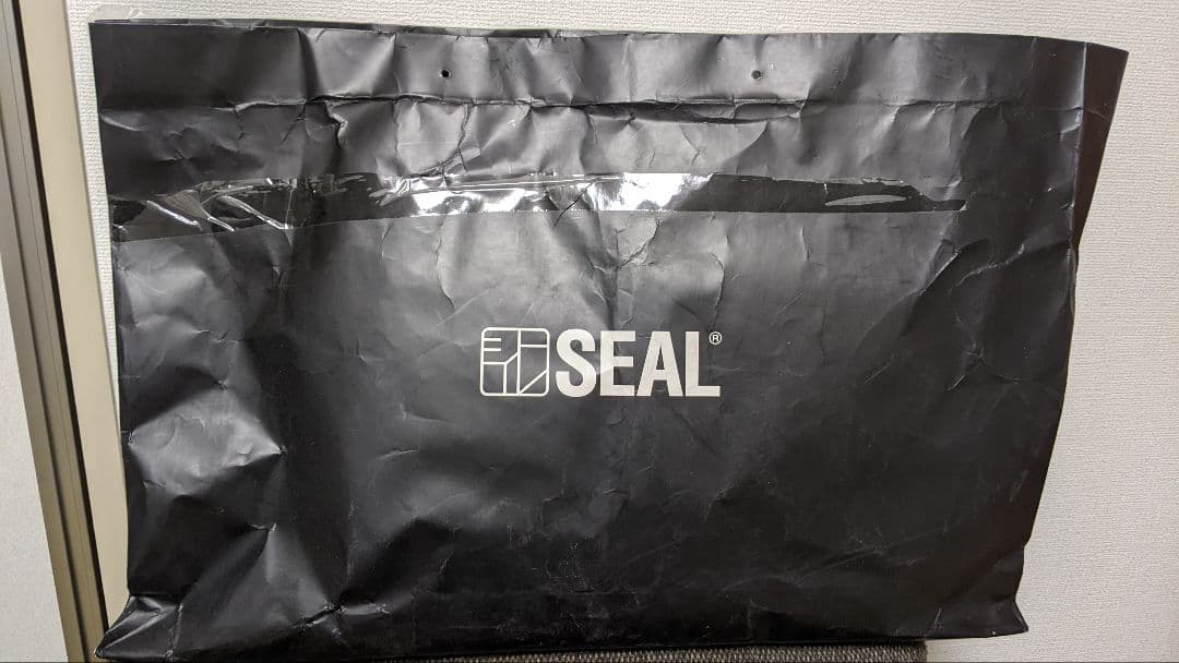 【新品】SEAL　ワンショルダーバッグ TRIANGLE LARGE