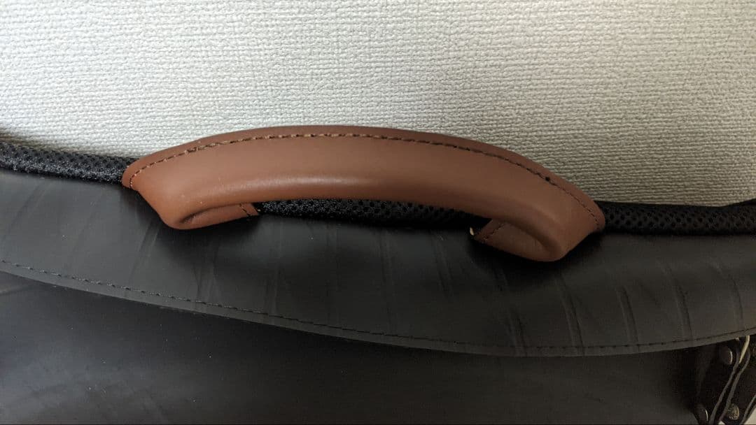 【新品】SEAL　ワンショルダーバッグ TRIANGLE LARGE