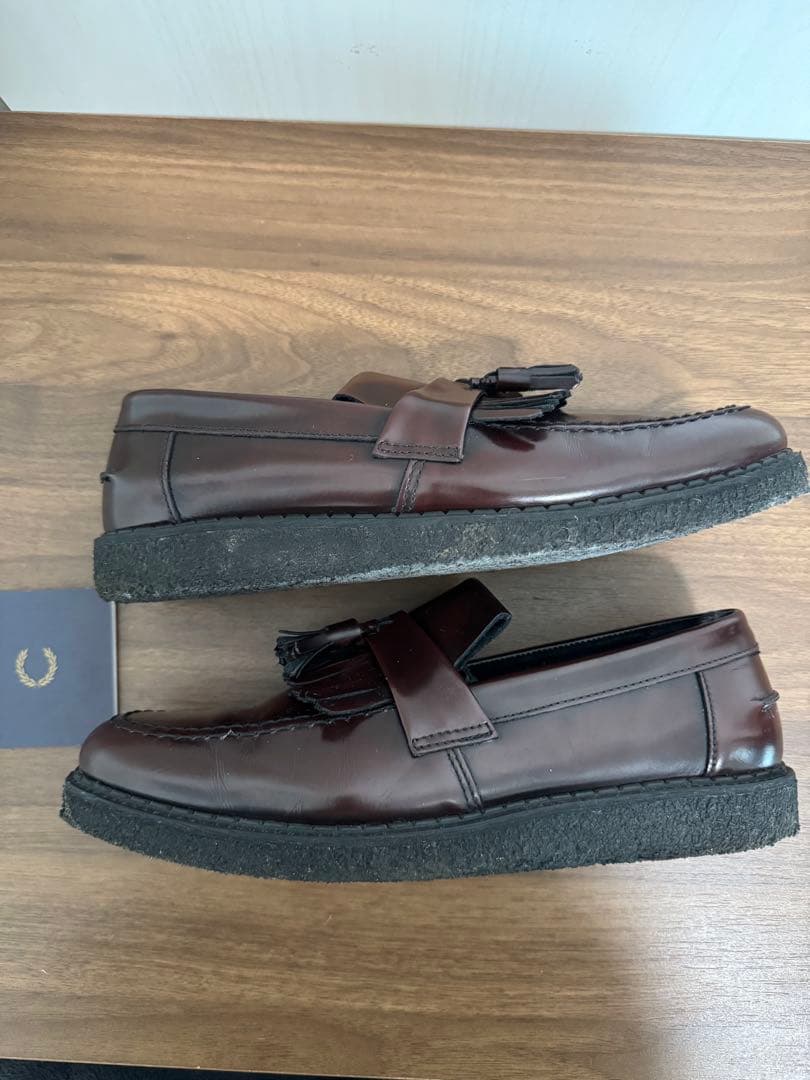FRED PERRY×E COXタッセルローファー