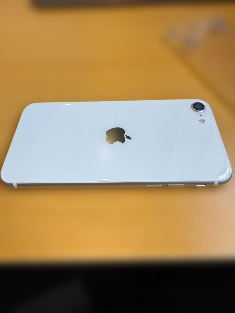 iPhone se 2世代