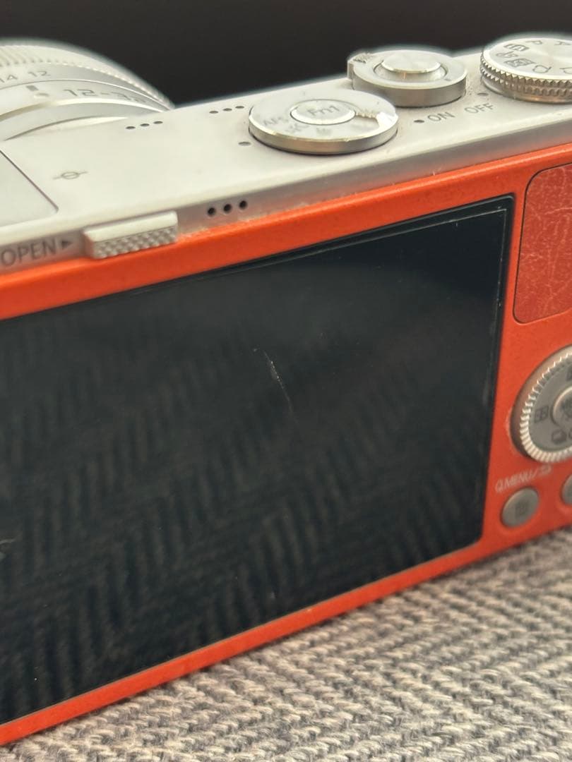 Panasonic LUMIX DMC-GM1 オレンジミラーレス一眼レフカメラ