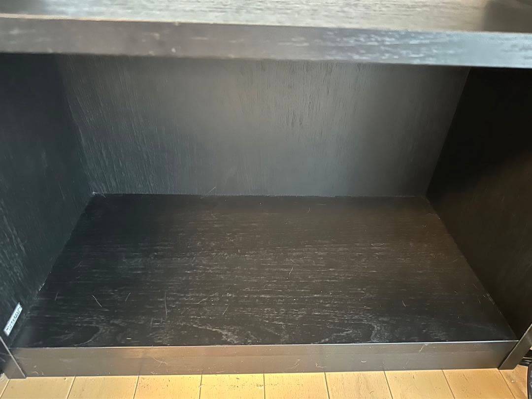 10万円相当　本棚　ブックシェルフ　黒　木製　美品　キャビネット