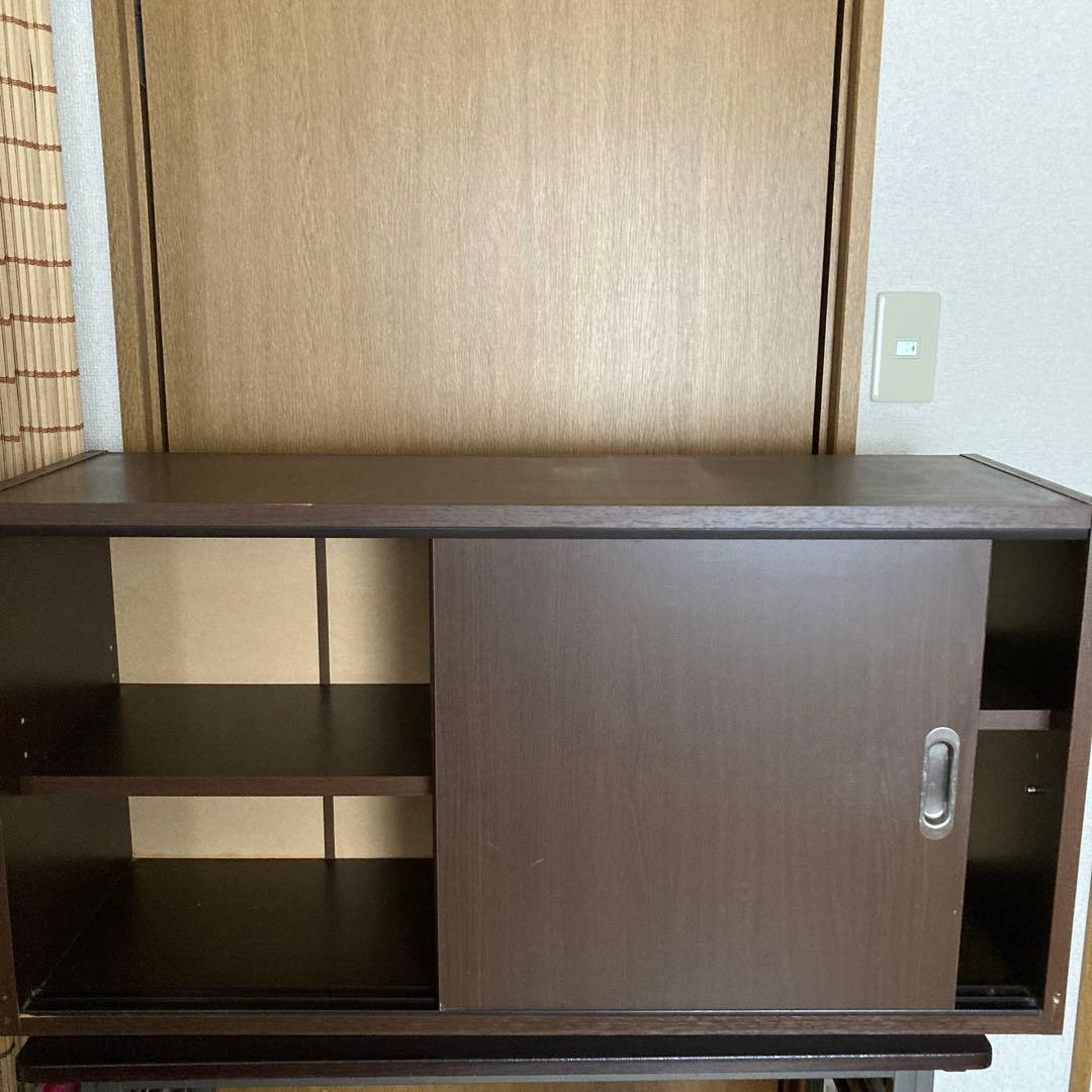 引き戸棚