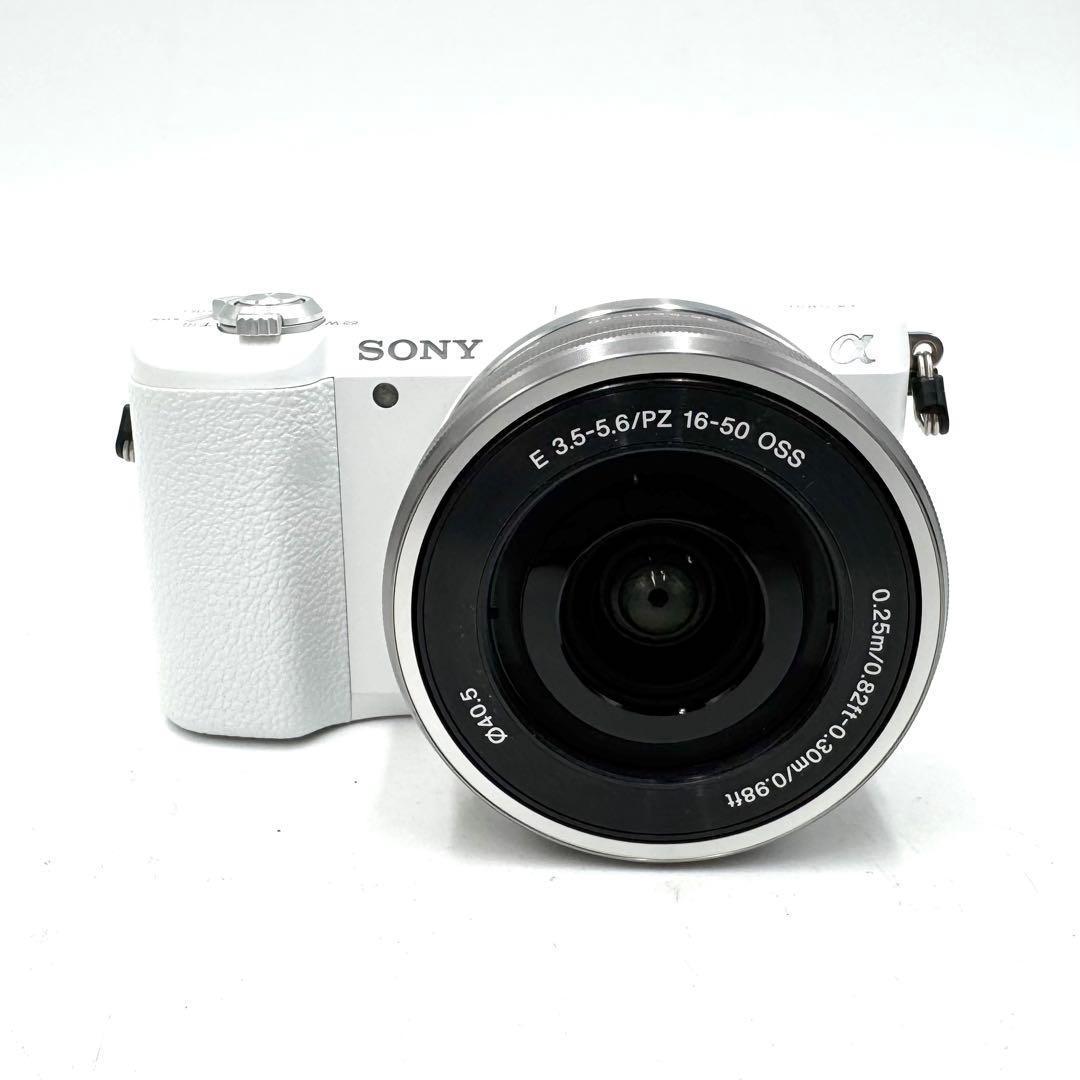 美品 Sony ソニー α5100 パワーズームキット ホワイト ミラーレス一眼