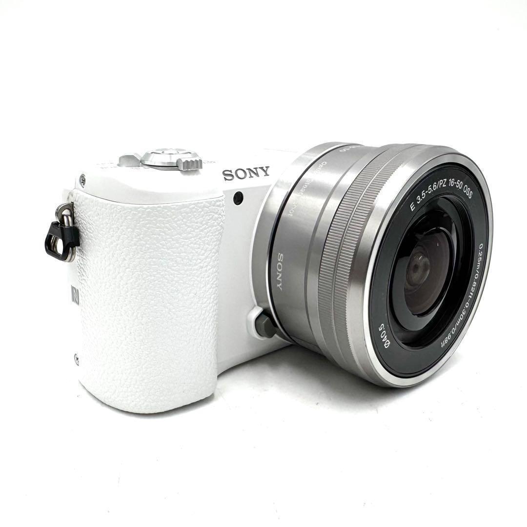 美品 Sony ソニー α5100 パワーズームキット ホワイト ミラーレス一眼