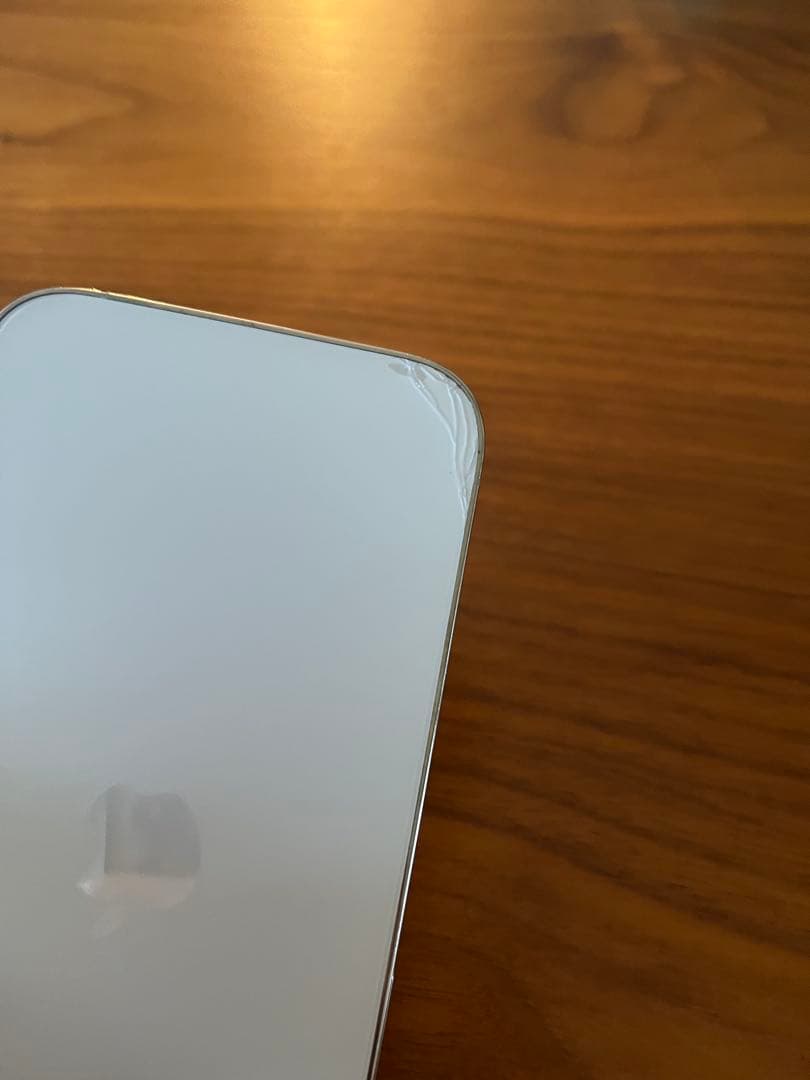 iPhone 14 Pro シルバー　本体　256GB