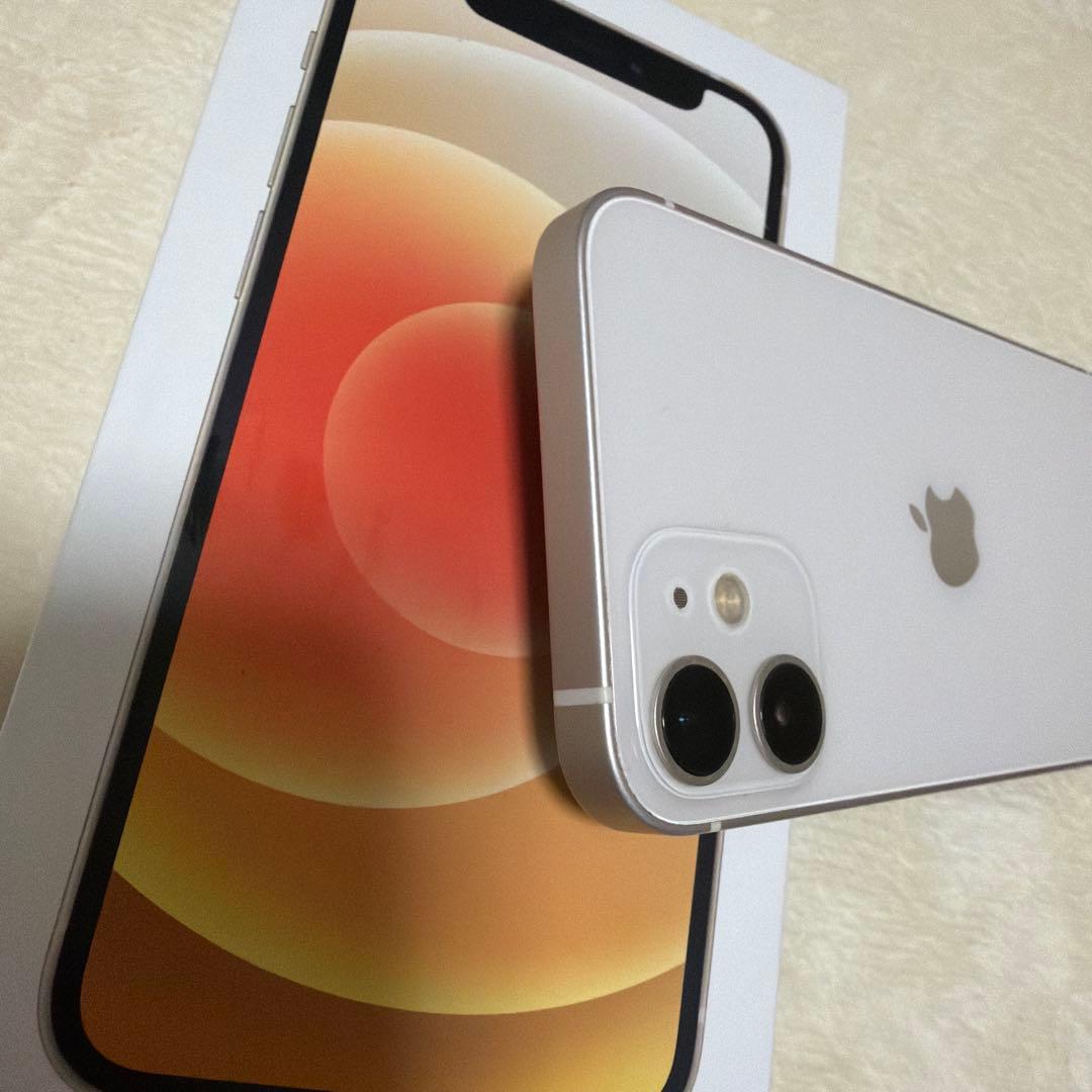 美品！　Apple iPhone12 mini ホワイト　128GB 箱付き